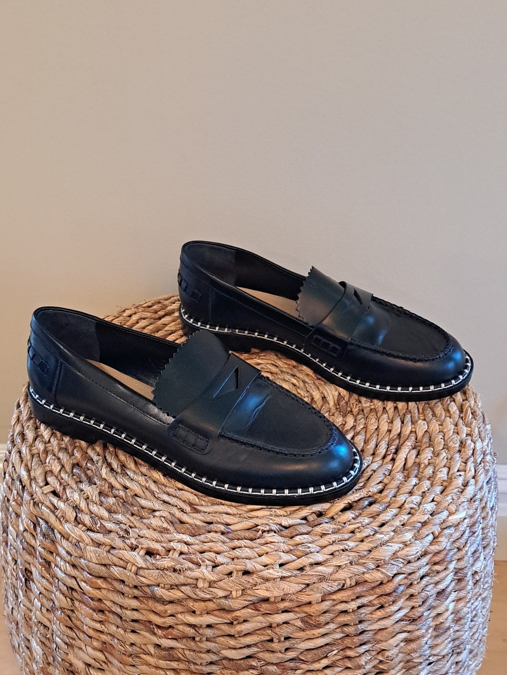 Schutz Womens Christie Black Leather Preppy/Business Casual Penny Loafers 8.5